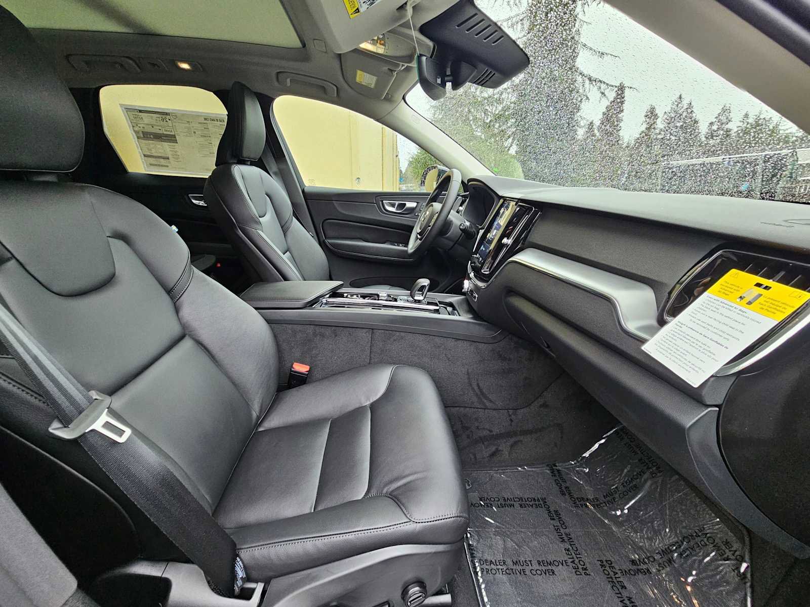 Certified 2025 Volvo XC60 B5 Core w/ Protection Package Premier image 48