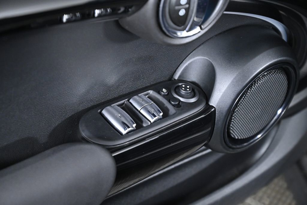 Certified 2024 MINI Cooper S FWD image 26