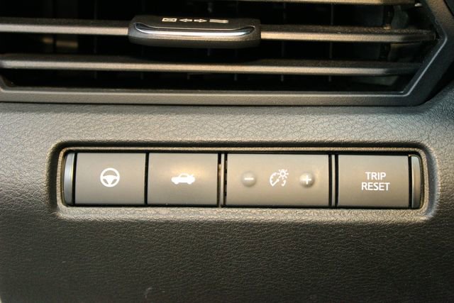 Used 2019 Nissan Altima 2.5 SV AWD/4WD image 19