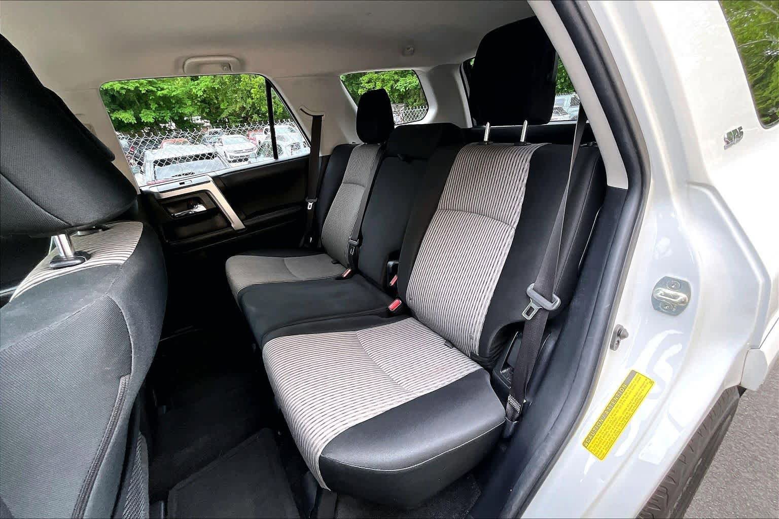 Used 2024 Toyota 4Runner SR5 RWD image 20