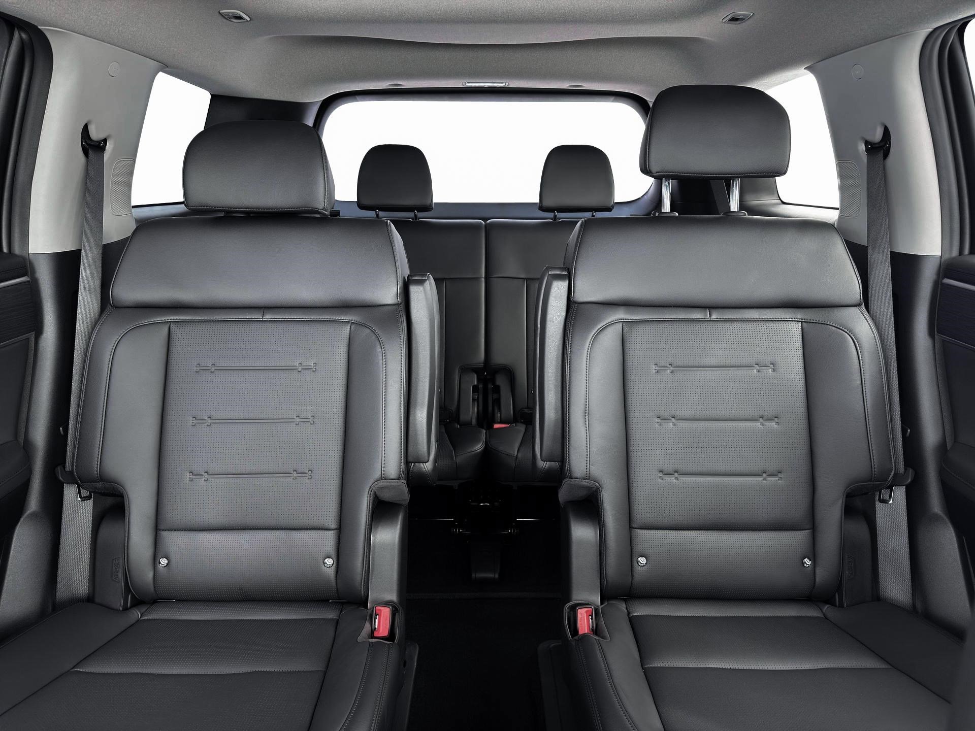 New 2026 Hyundai Santa Fe Limited AWD/4WD image 16