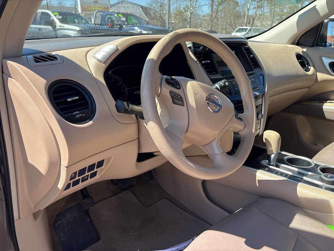 Used 2013 Nissan Pathfinder S AWD/4WD image 13