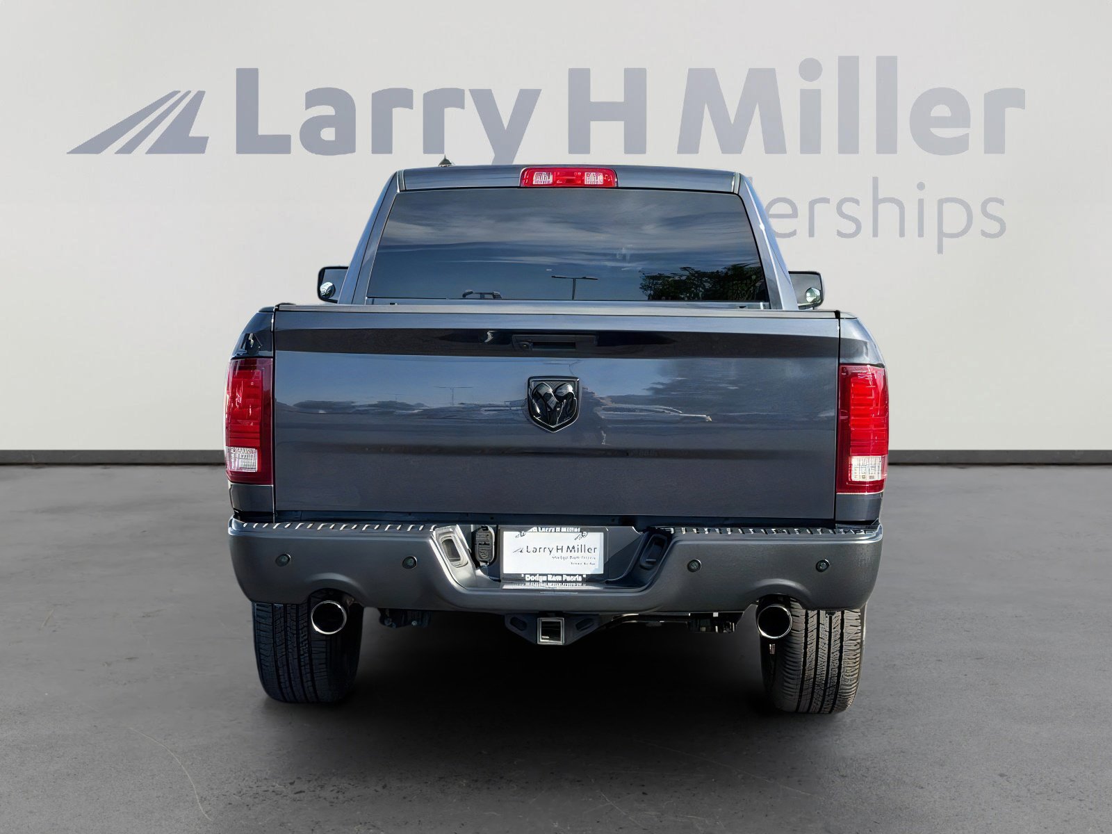 Used 2021 RAM 1500 Classic Warlock w/ Electronics Group RWD image 5