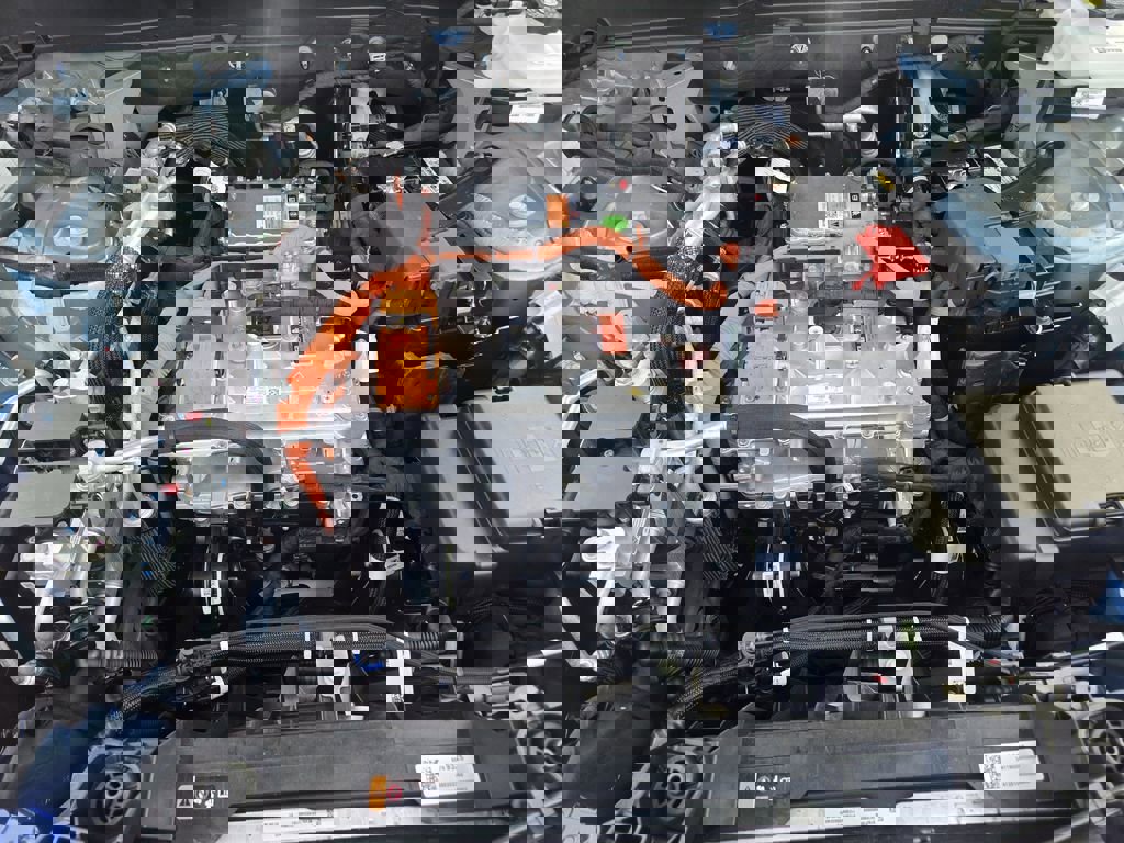 New 2026 Cadillac Vistiq Sport w/ LPO, Floor Liner Package image 31