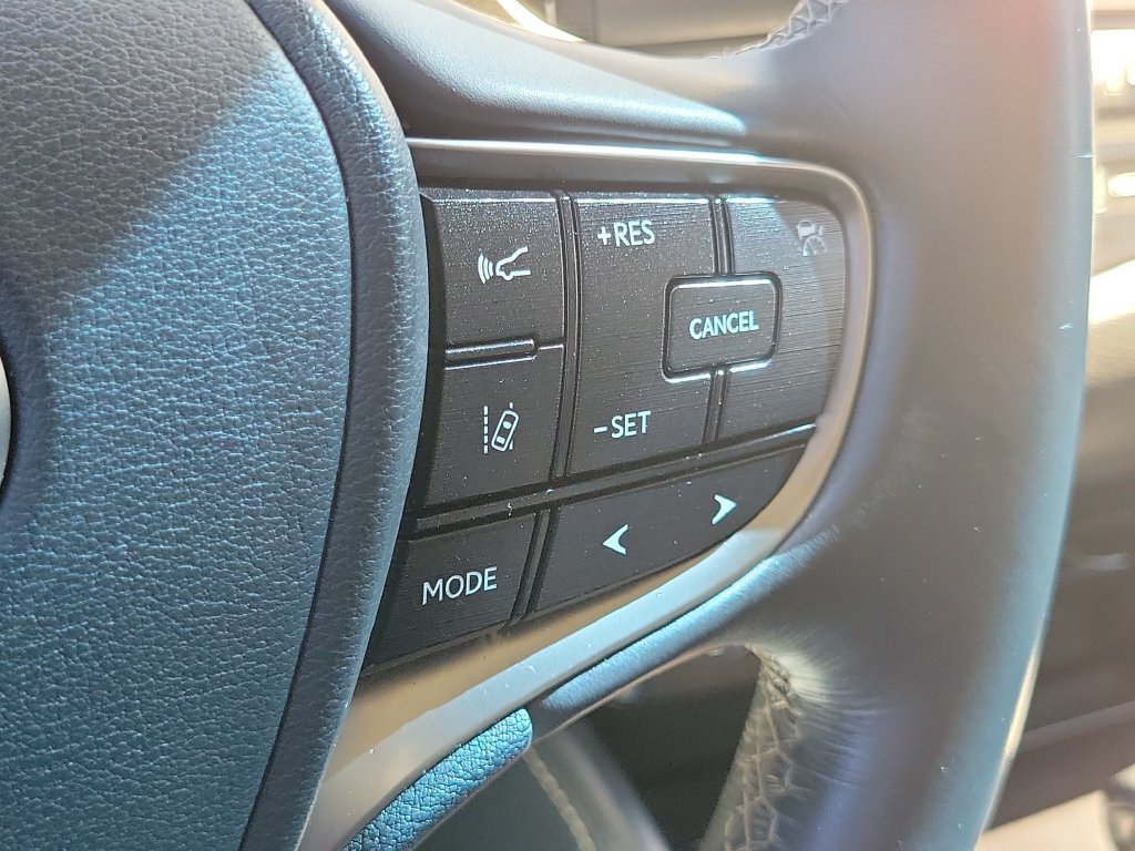 Used 2019 Lexus ES 350 w/ Accessory Package 2 FWD image 30