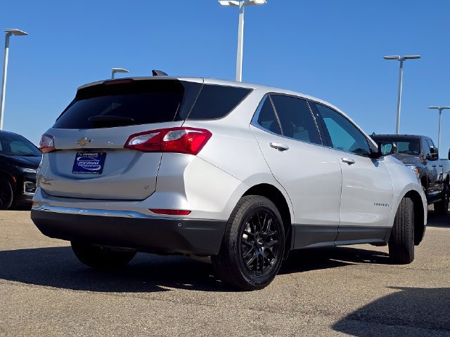Used 2020 Chevrolet Equinox LT w/ Driver Convenience Package FWD image 17