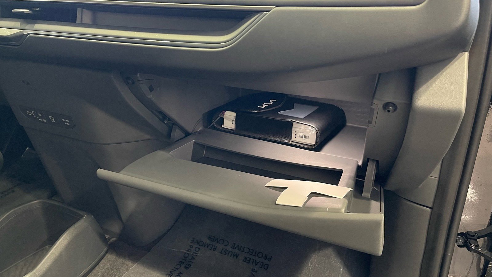 Used 2026 Kia EV9 Wind image 39