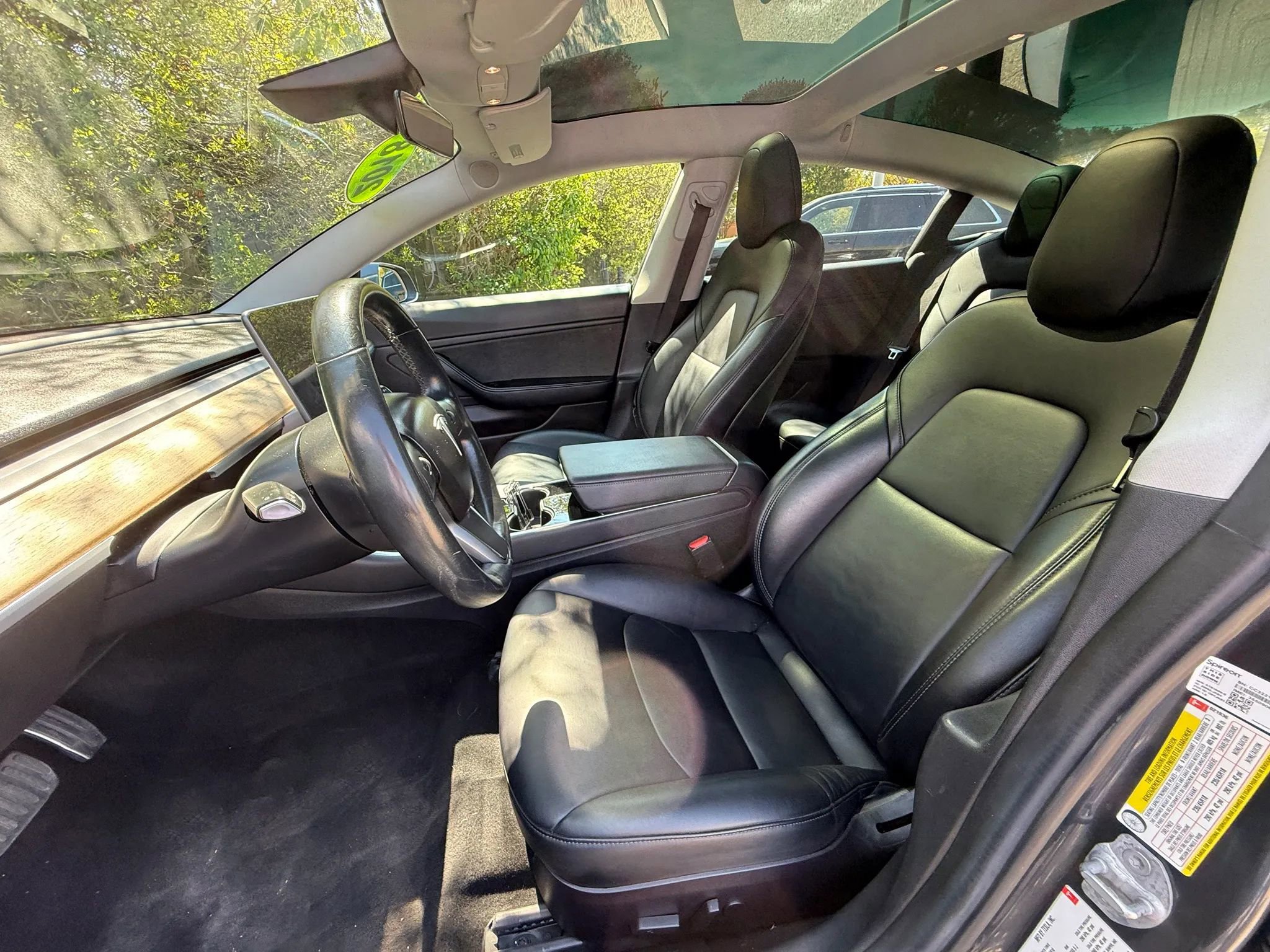 Used 2018 Tesla Model 3 Long Range image 39