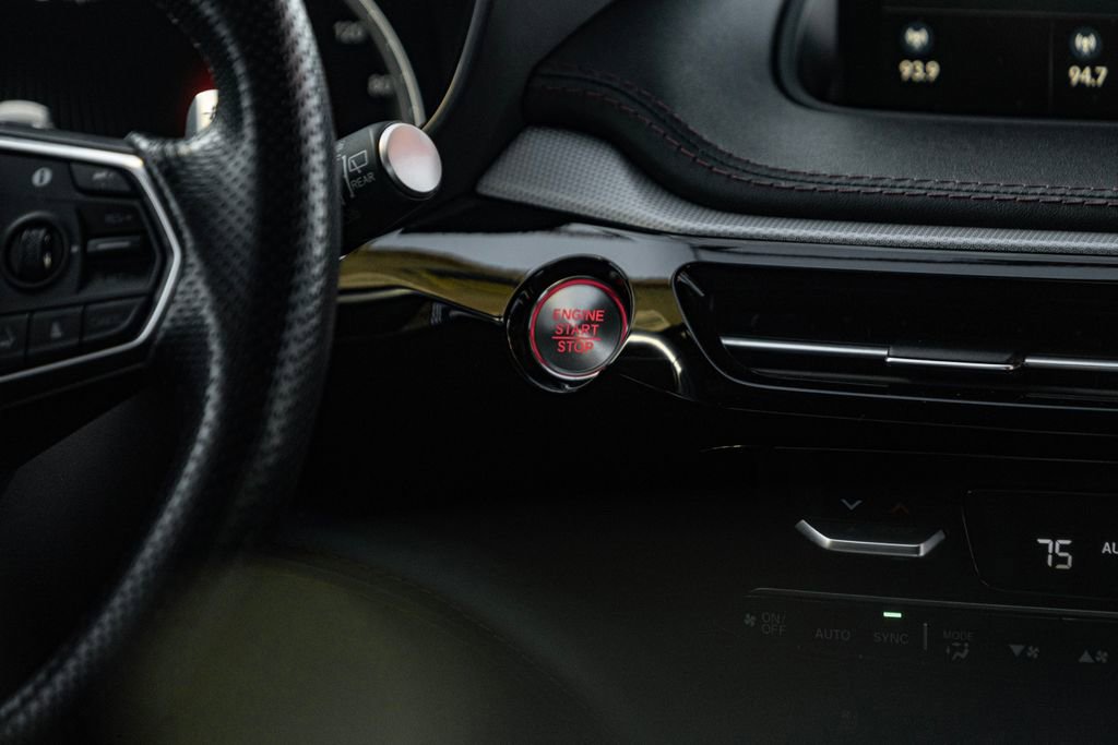 Used 2023 Acura MDX A-Spec image 46