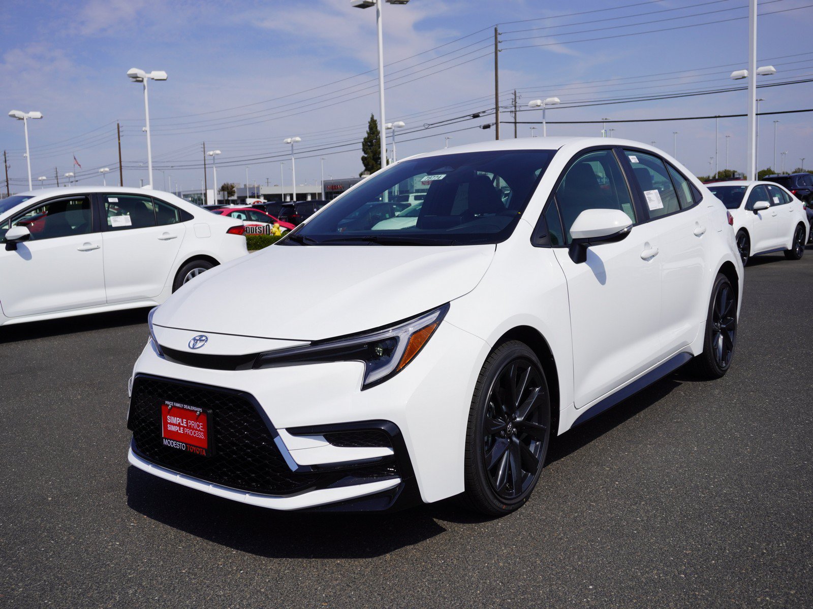 New 2027 Toyota Corolla SE FWD image 5