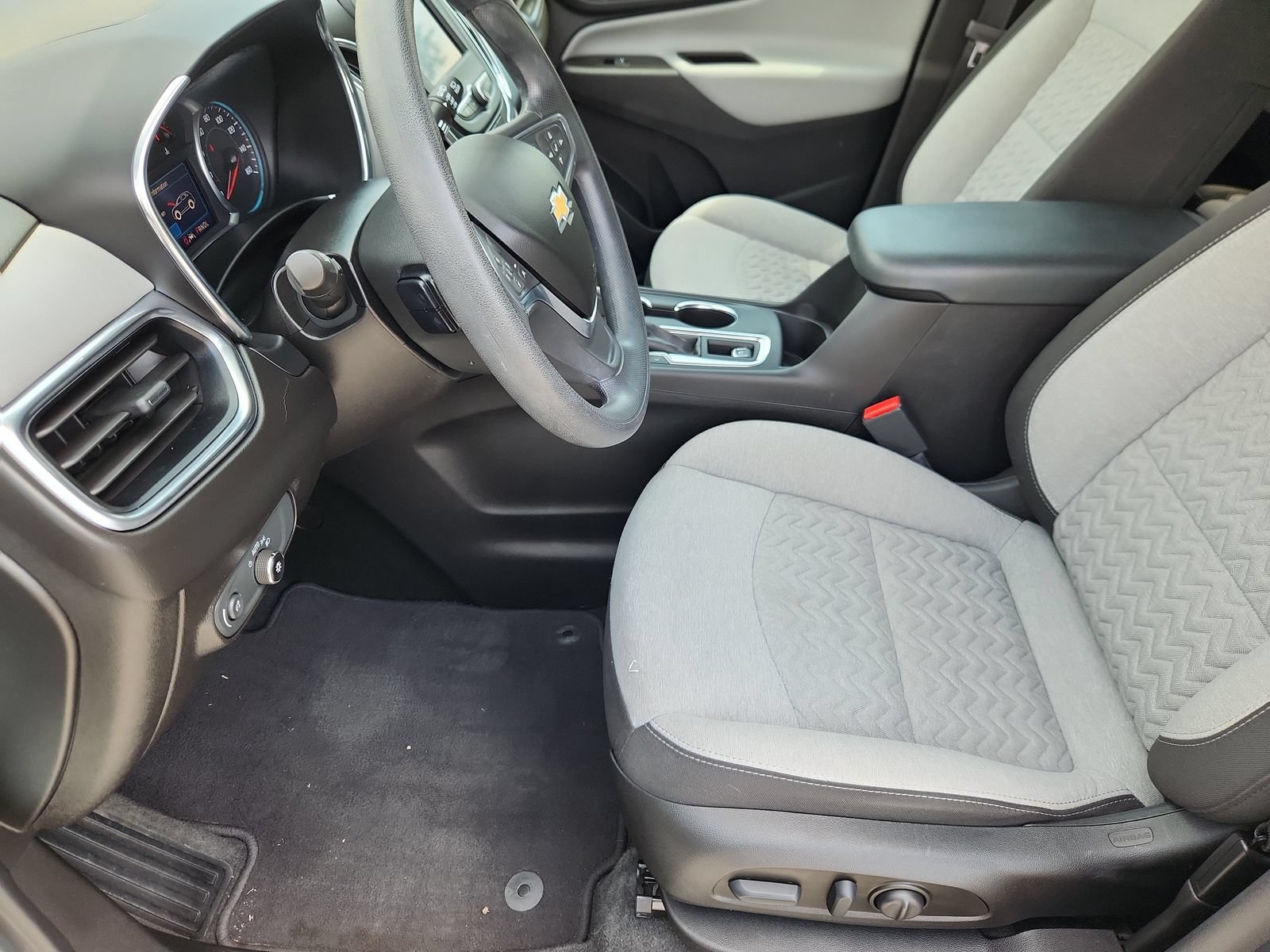 Used 2022 Chevrolet Equinox LT FWD image 10