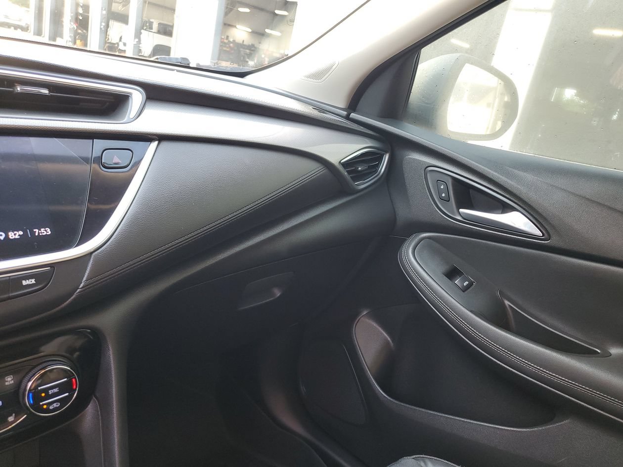 Used 2021 Buick Encore GX Select FWD image 24