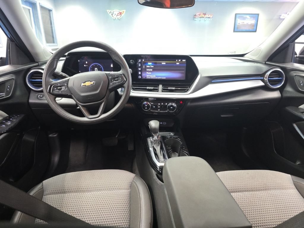 Certified 2024 Chevrolet Trax LT FWD image 15