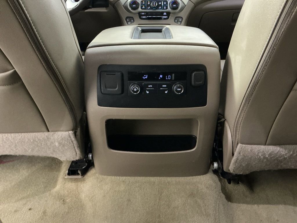 Used 2018 GMC Yukon SLT w/ Premium Edition RWD image 24