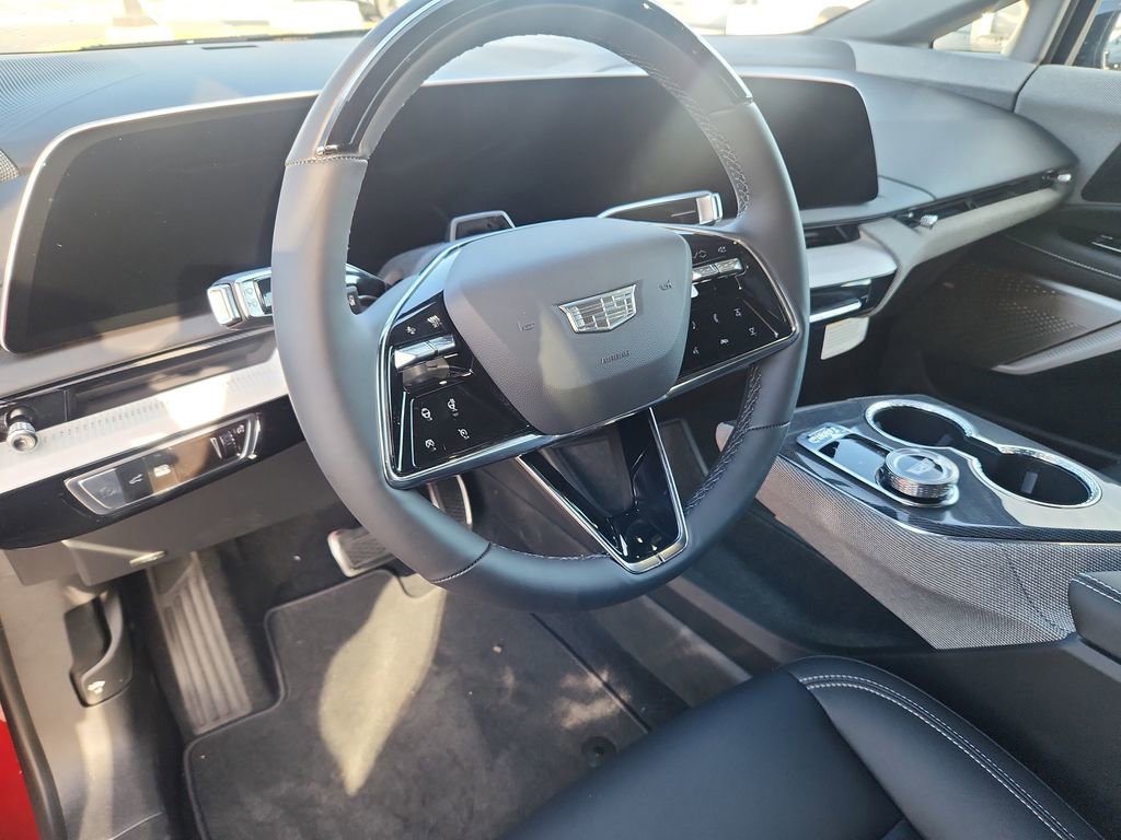 New 2026 Cadillac Optiq Sport 1 image 21