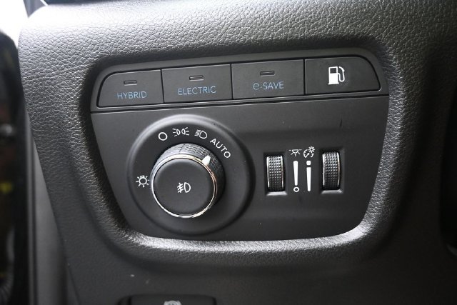 Used 2024 Jeep Grand Cherokee Limited 4xe AWD/4WD image 23