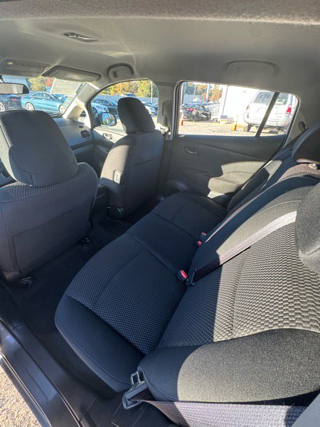 Used 2015 Nissan Leaf S w/ Charge Package image 14