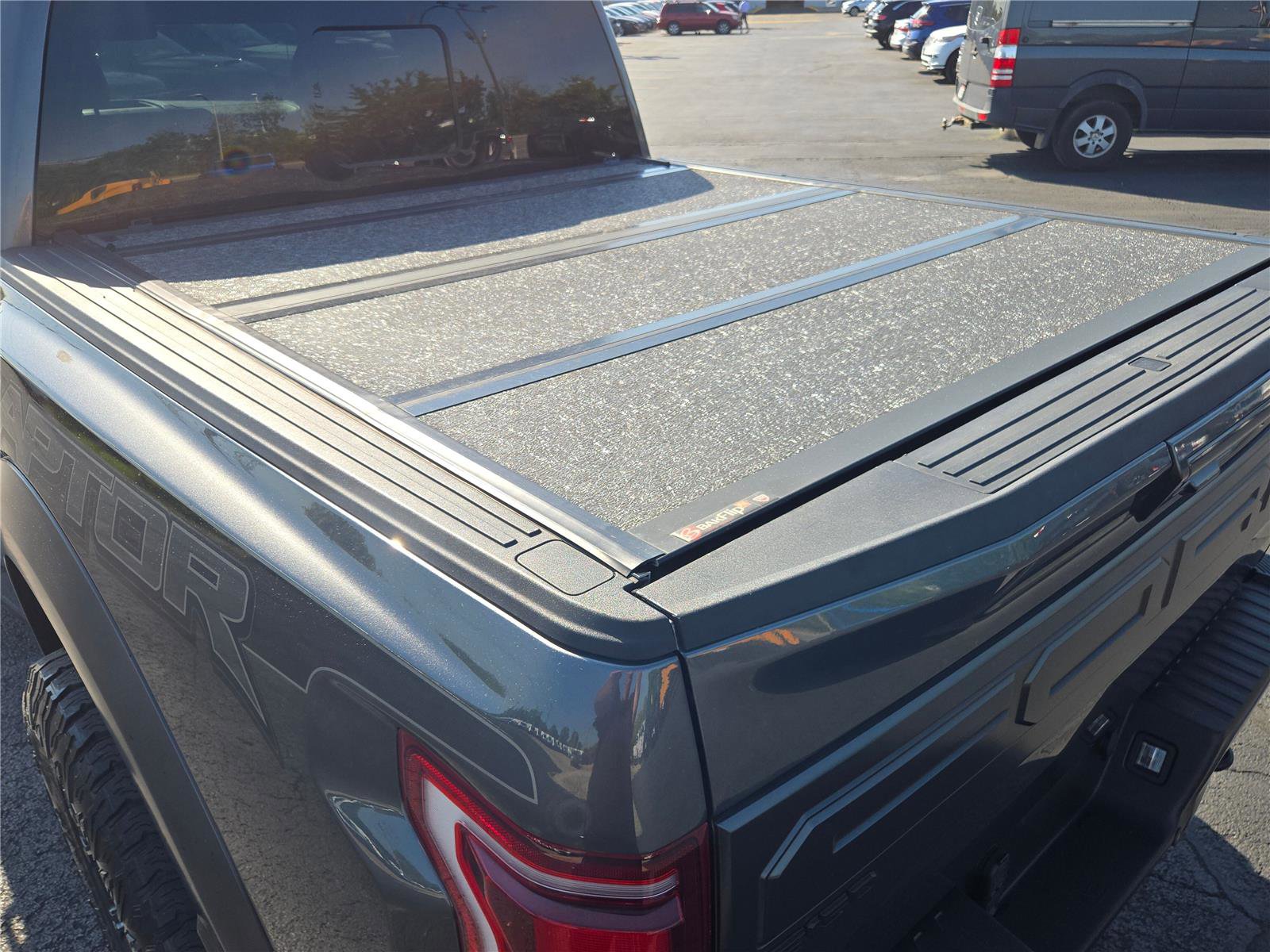 Used 2018 Ford F150 Raptor w/ Equipment Group 802A Luxury image 18