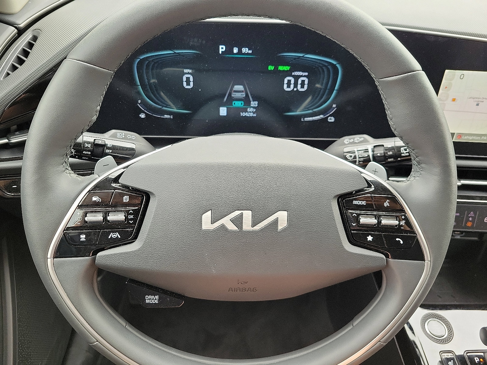 Used 2024 Kia Niro SX image 19