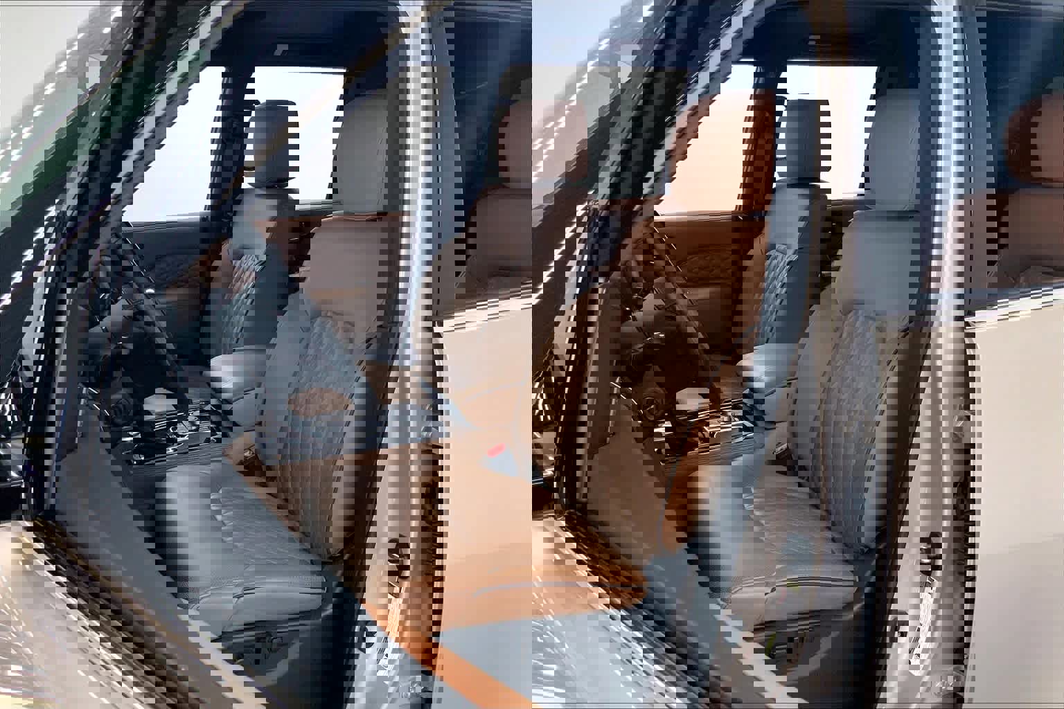 Used 2022 INFINITI QX80 Sensory w/ Cargo Package image 6