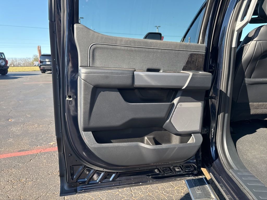 Used 2023 Ford F250 Lariat w/ Lariat Ultimate Package image 37