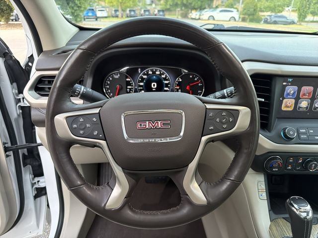 Used 2019 GMC Acadia Denali w/ Technology Package FWD image 26
