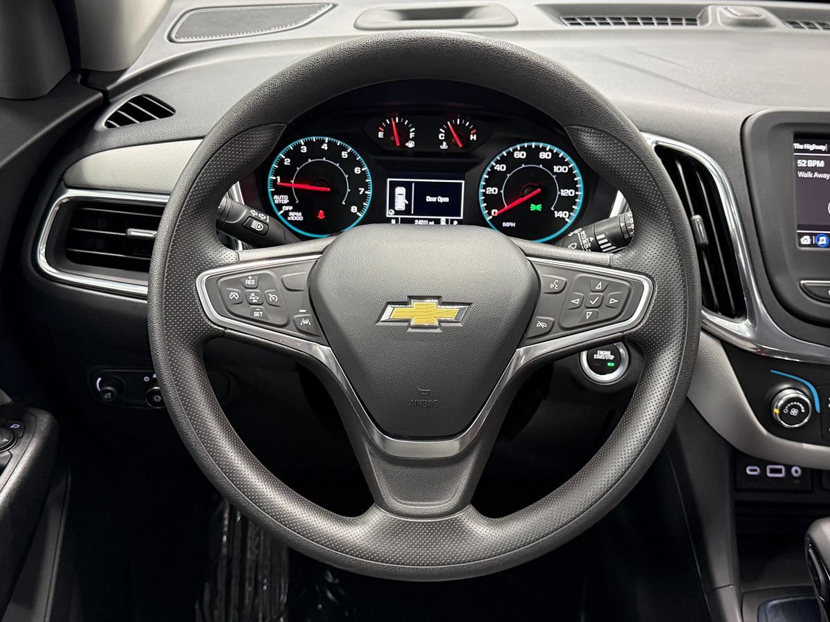 Used 2023 Chevrolet Equinox LS w/ Midnight Edition FWD image 15