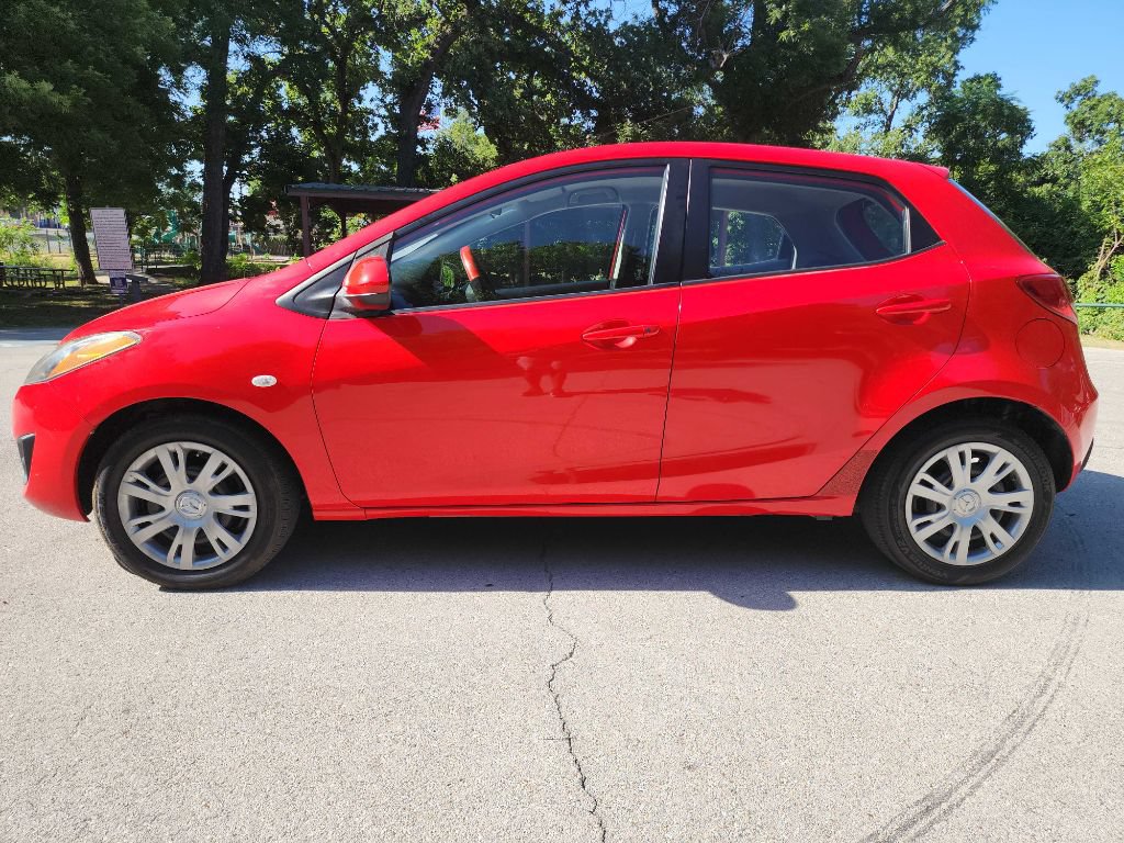 Used 2011 MAZDA MAZDA2 Sport FWD image 4