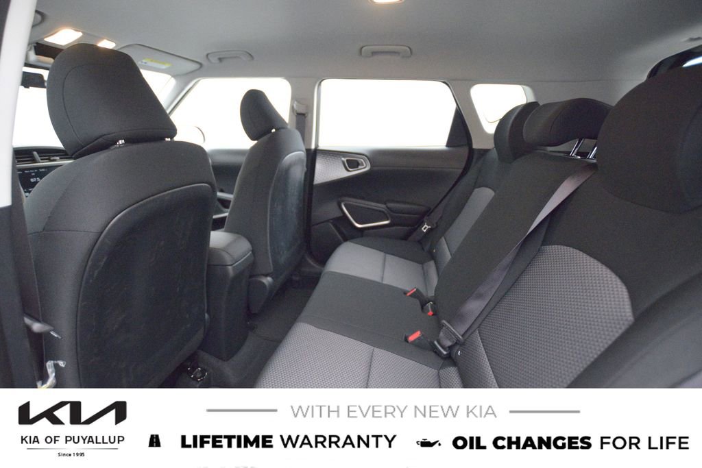 New 2025 Kia Soul LX image 12
