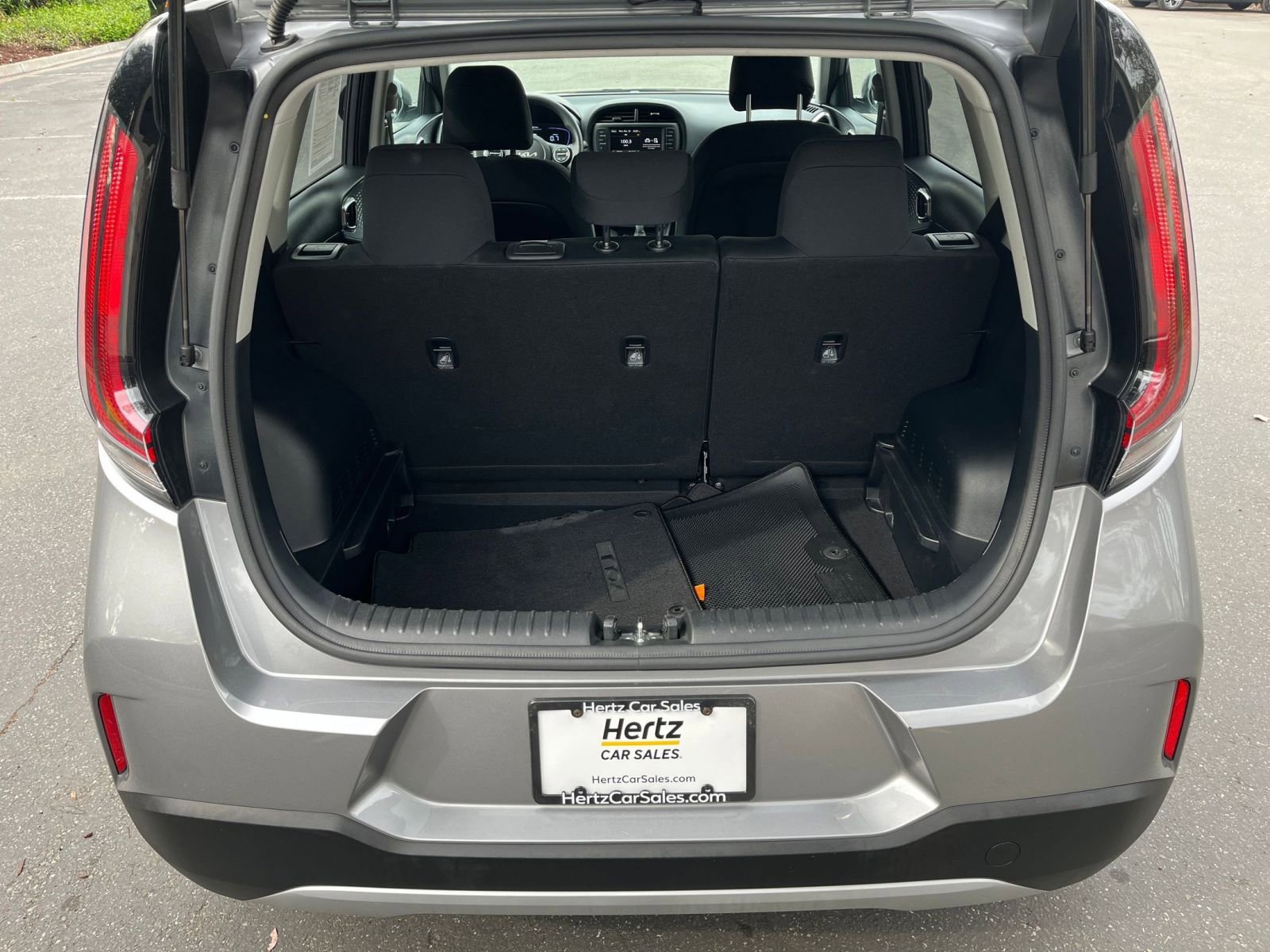 Used 2025 Kia Soul LX w/ LX Technology Package image 29