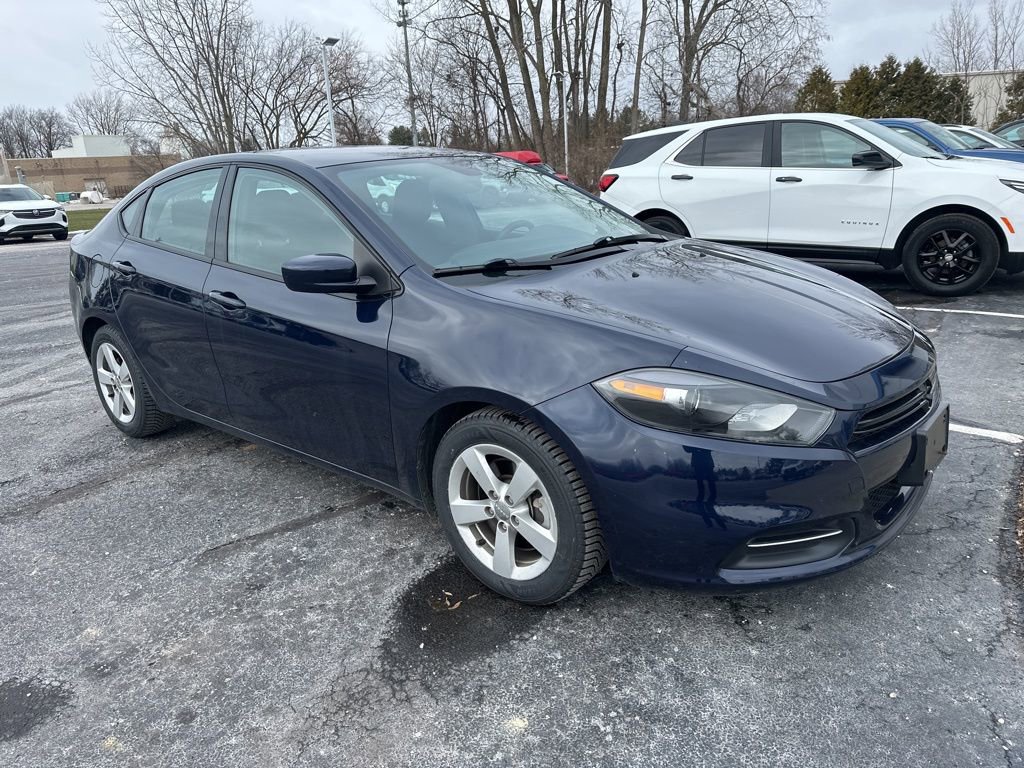 Used 2015 Dodge Dart SXT image 1