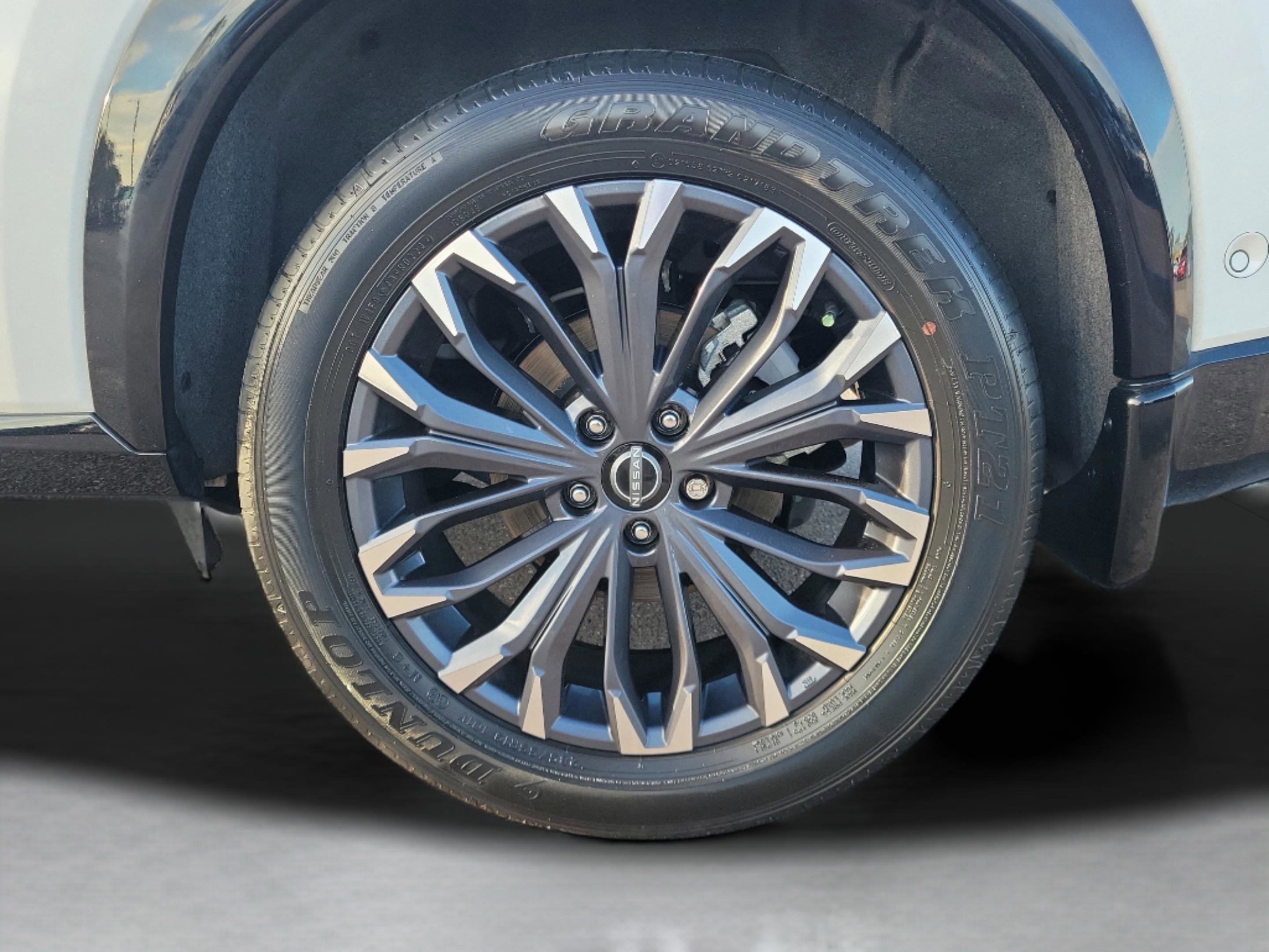 Used 2024 Nissan Rogue Platinum w/ Platinum Premium Package image 37