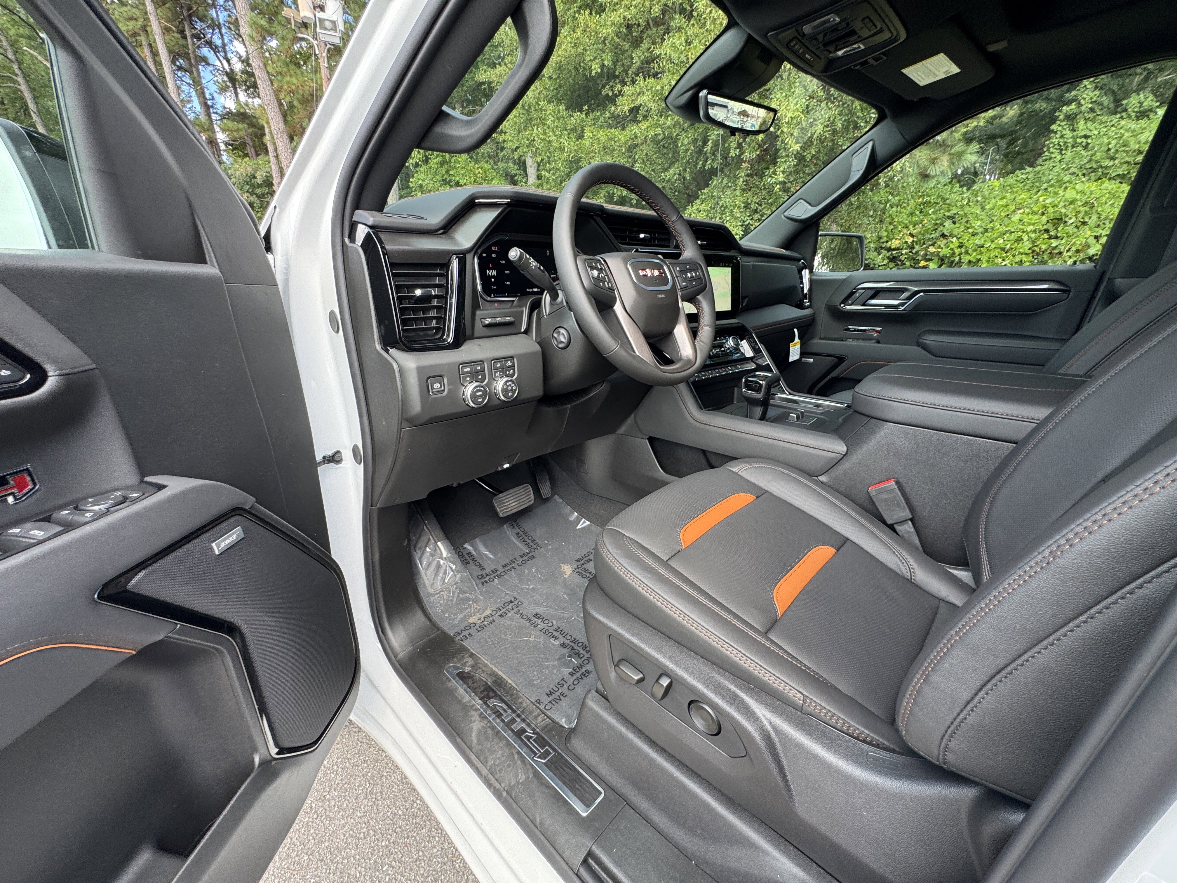 New 2026 GMC Sierra 1500 AT4 w/ Technology Package image 17