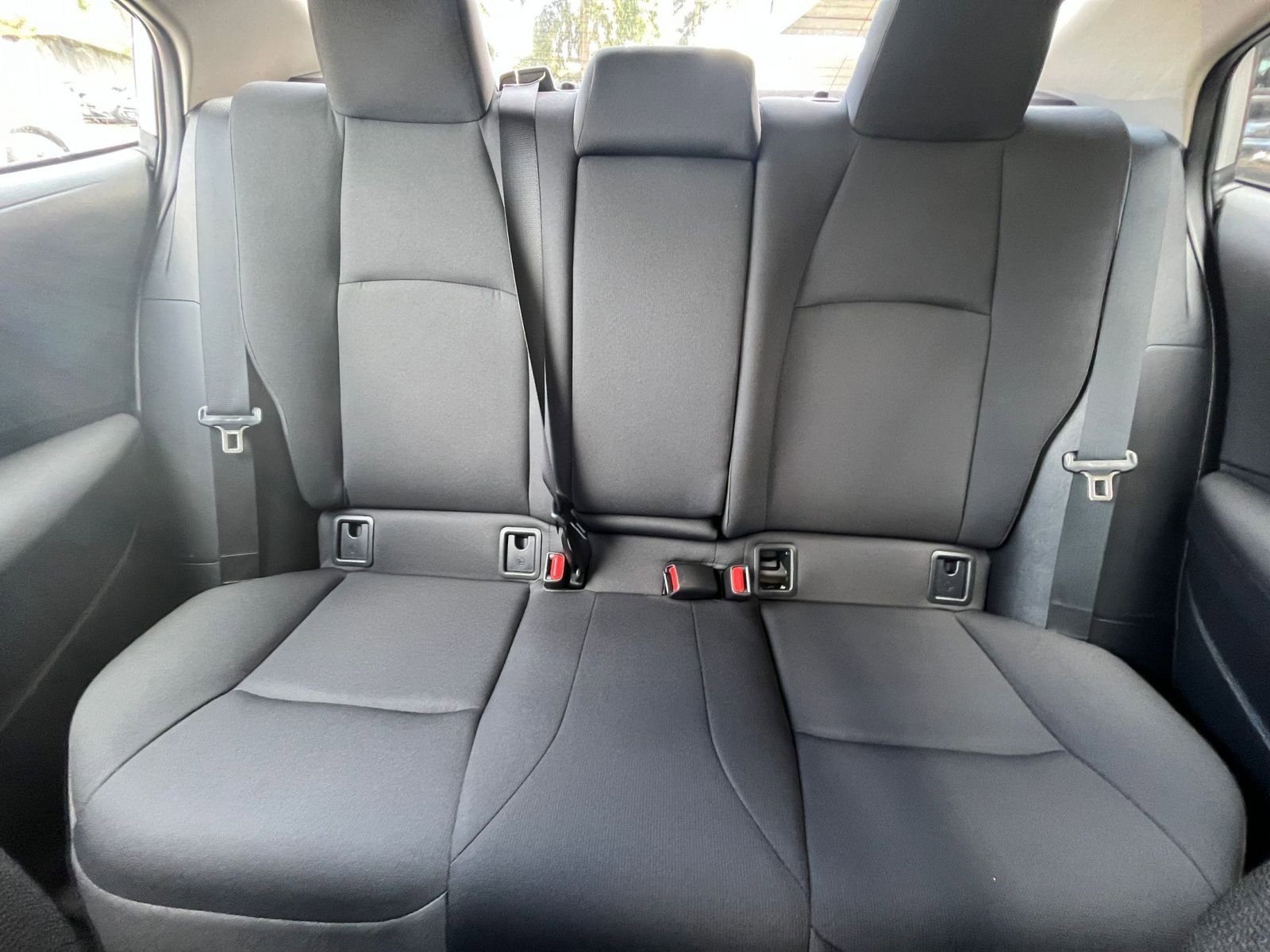 Used 2025 Toyota Corolla LE image 38