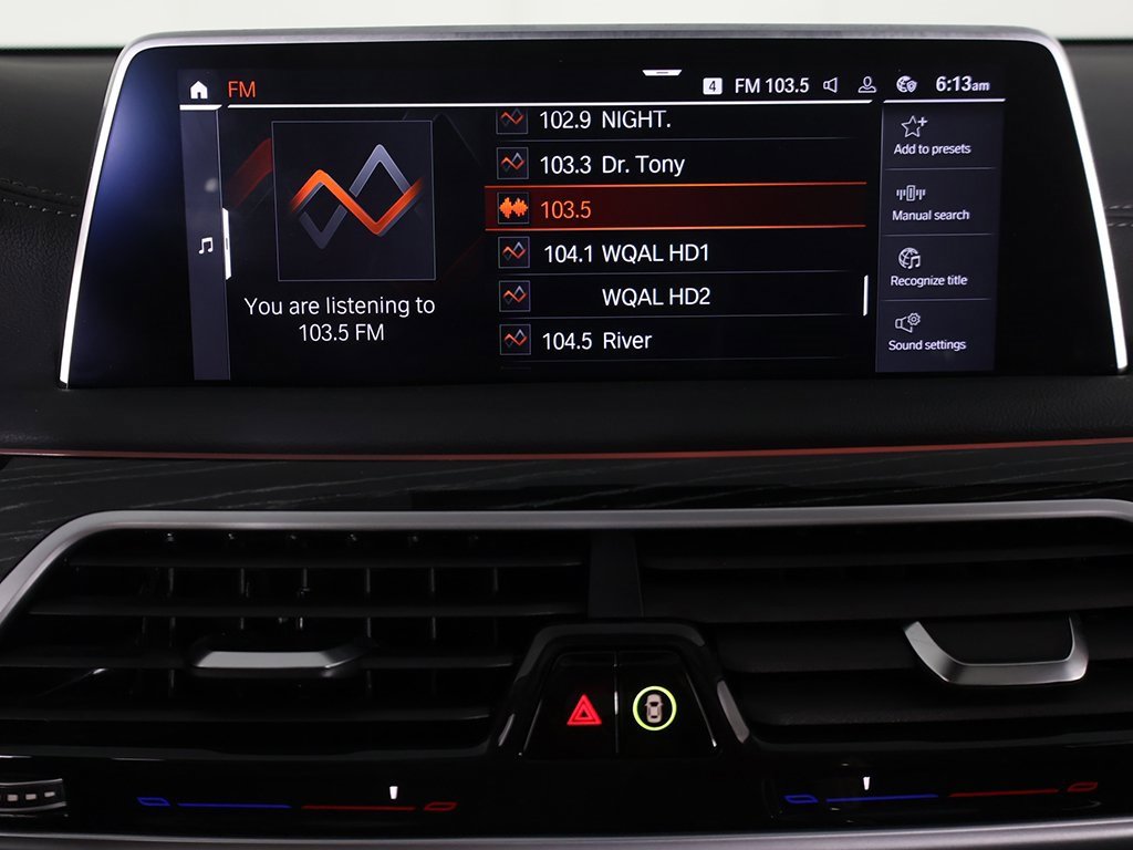 Used 2022 BMW 740i xDrive w/ Premium Package image 57