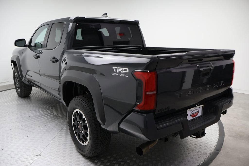 Certified 2025 Toyota Tacoma TRD Off-Road image 11