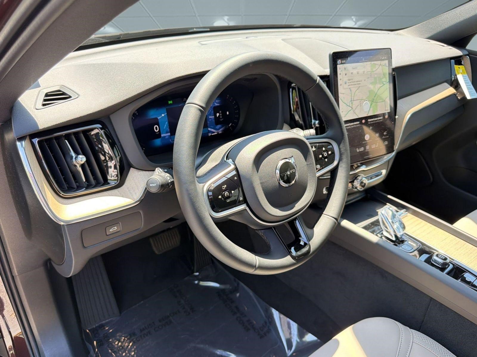 New 2026 Volvo XC60 B5 Core w/ Protection Package AWD/4WD image 4