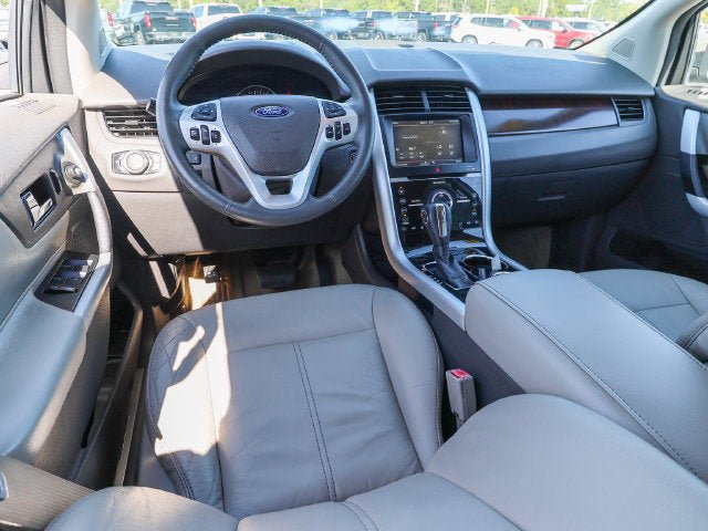 Used 2011 Ford Edge Limited w/ Driver Entry Pkg FWD image 16