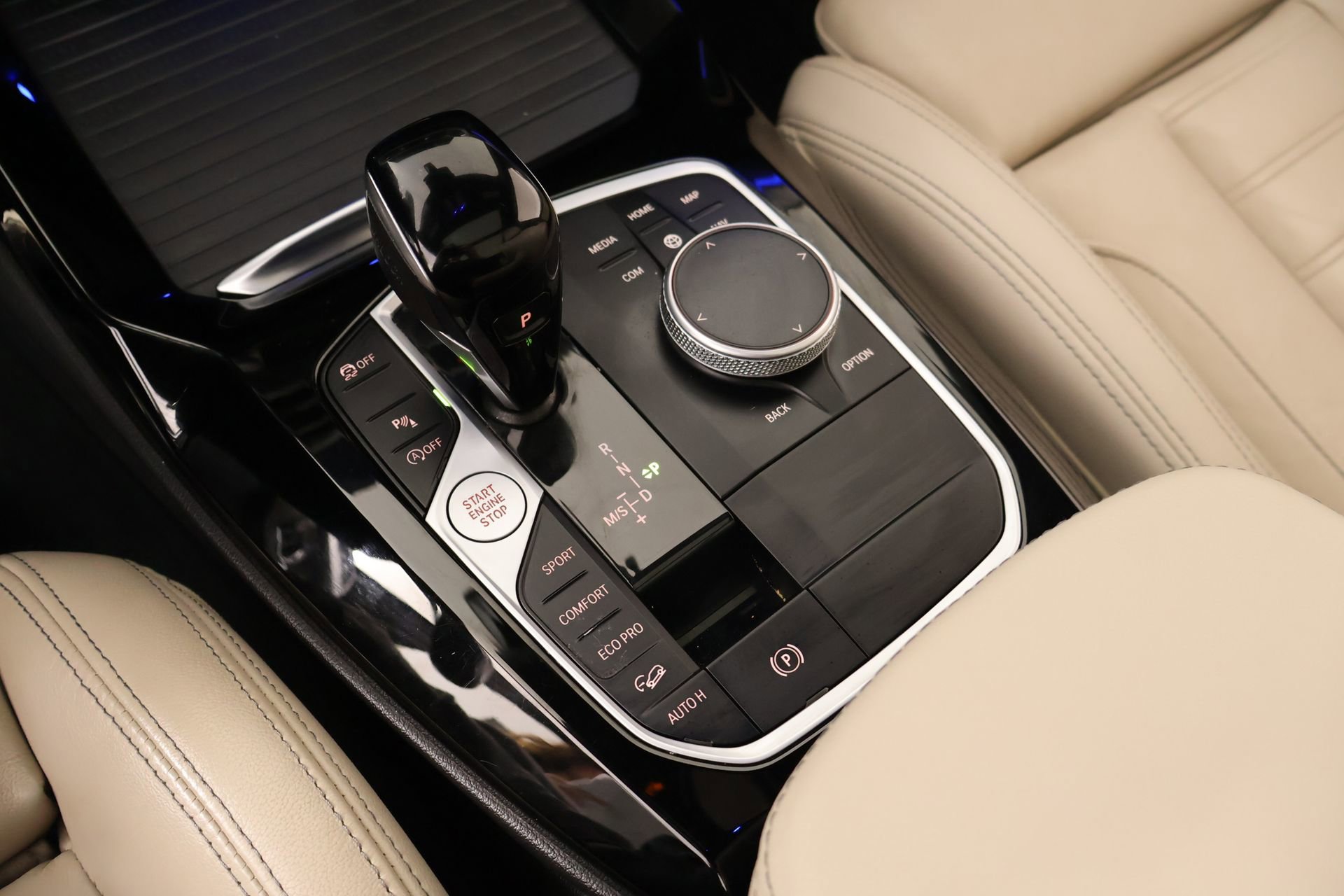 Used 2022 BMW X3 xDrive30i w/ M Sport Package AWD/4WD image 9