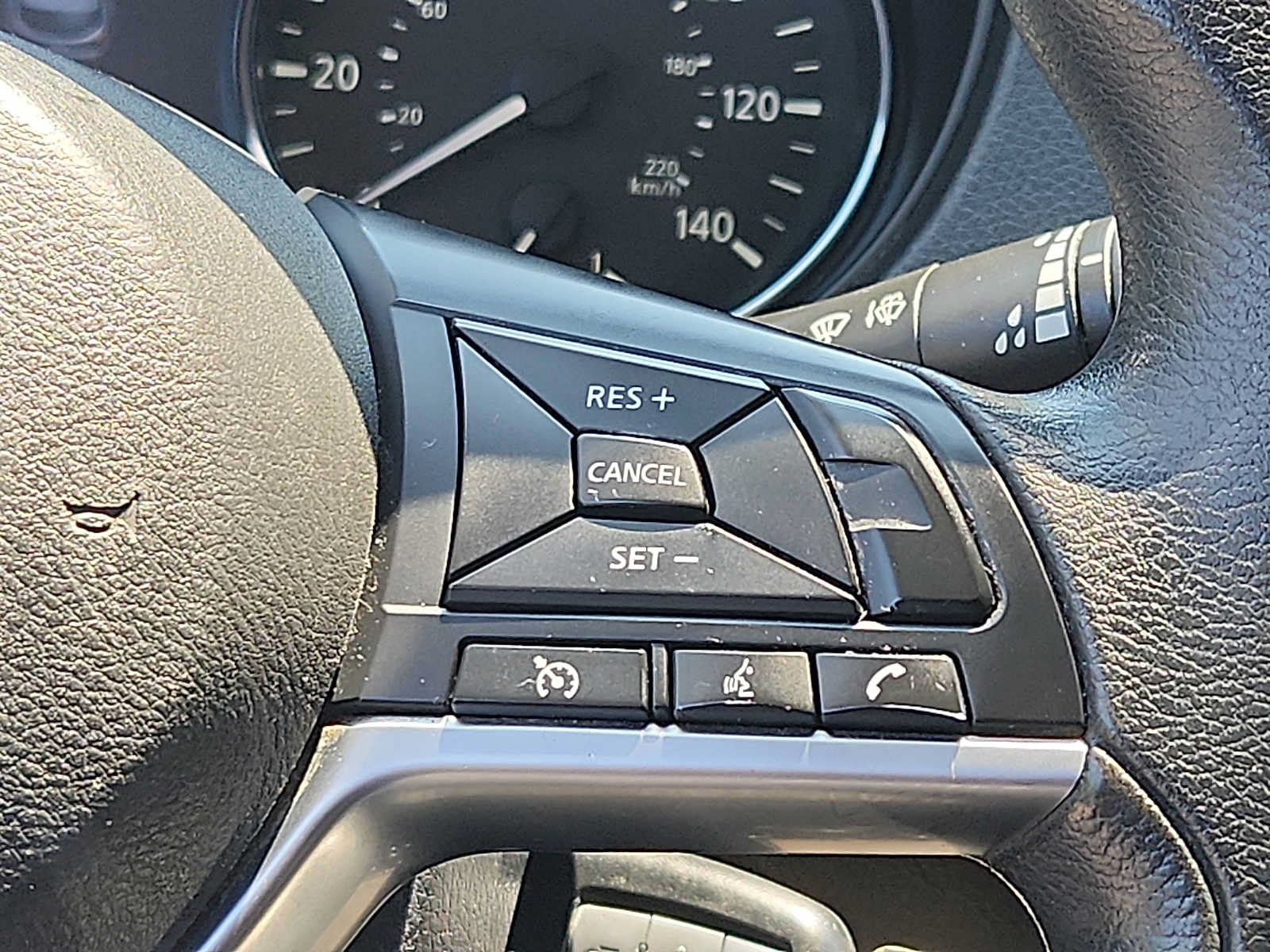 Used 2020 Nissan Rogue Sport S AWD/4WD image 21