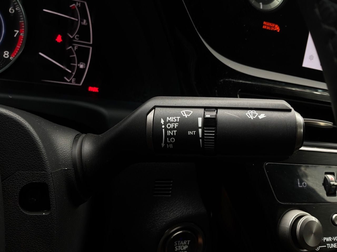 Used 2025 Lexus ES 350 w/ Accessory Package (Z1) FWD image 42