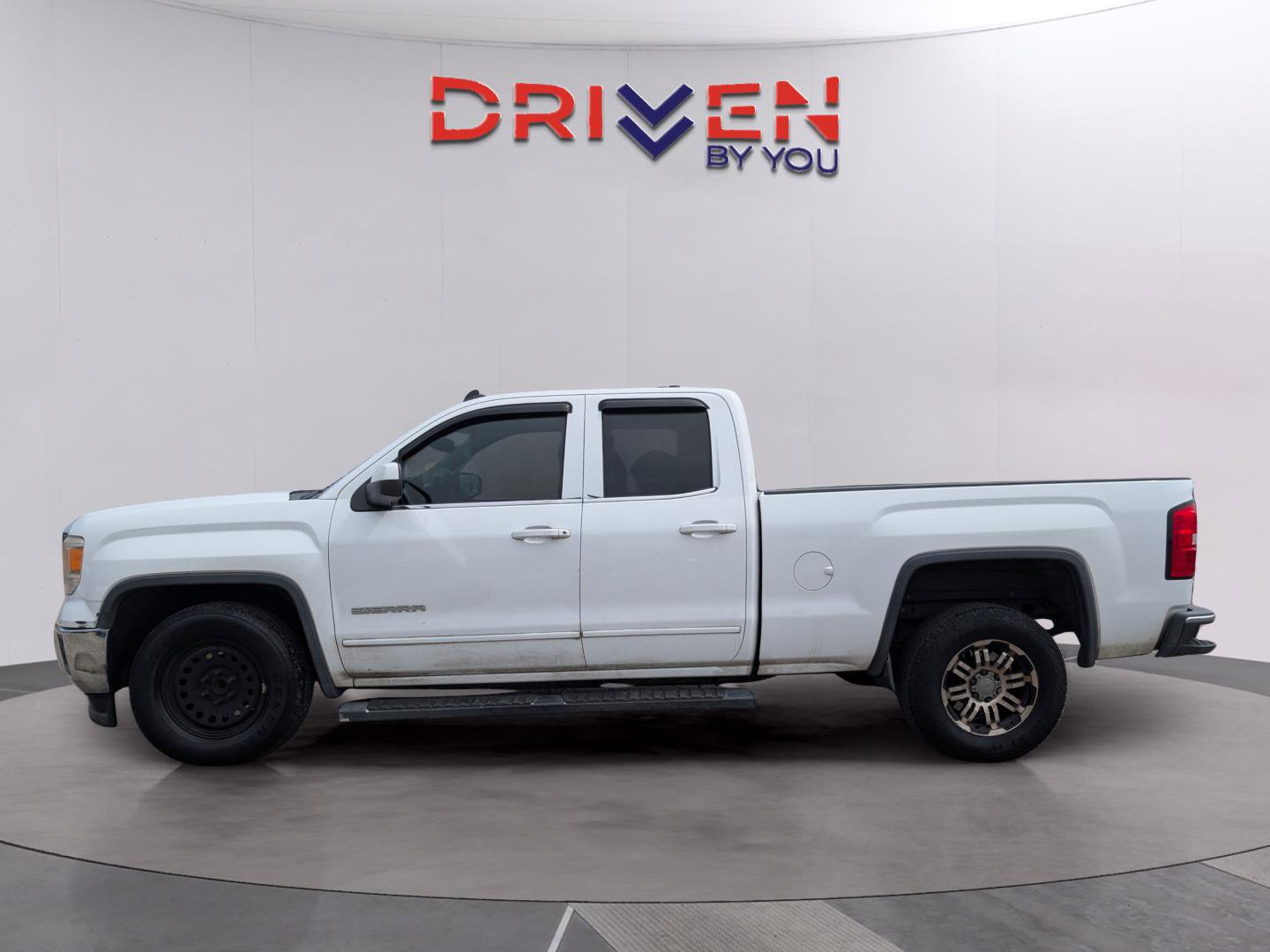 Used 2014 GMC Sierra 1500 SLE w/ SLE Value Package image 2