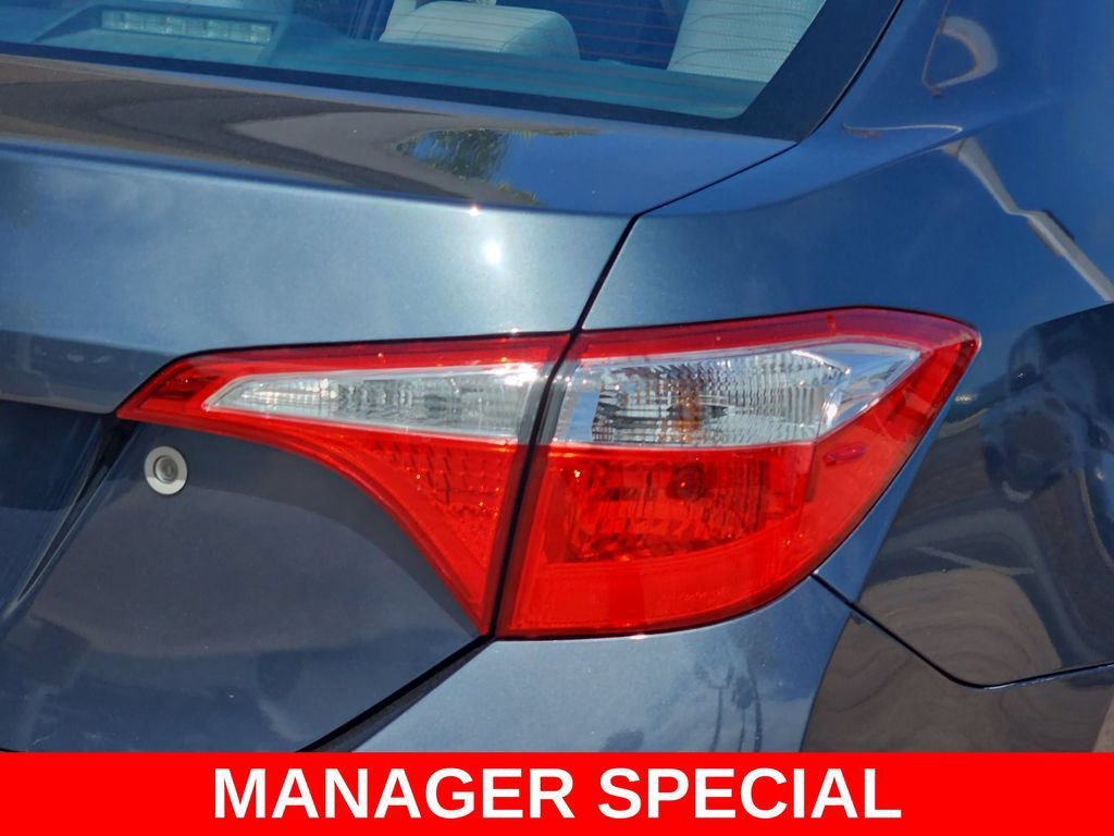 Used 2015 Toyota Corolla L FWD image 38