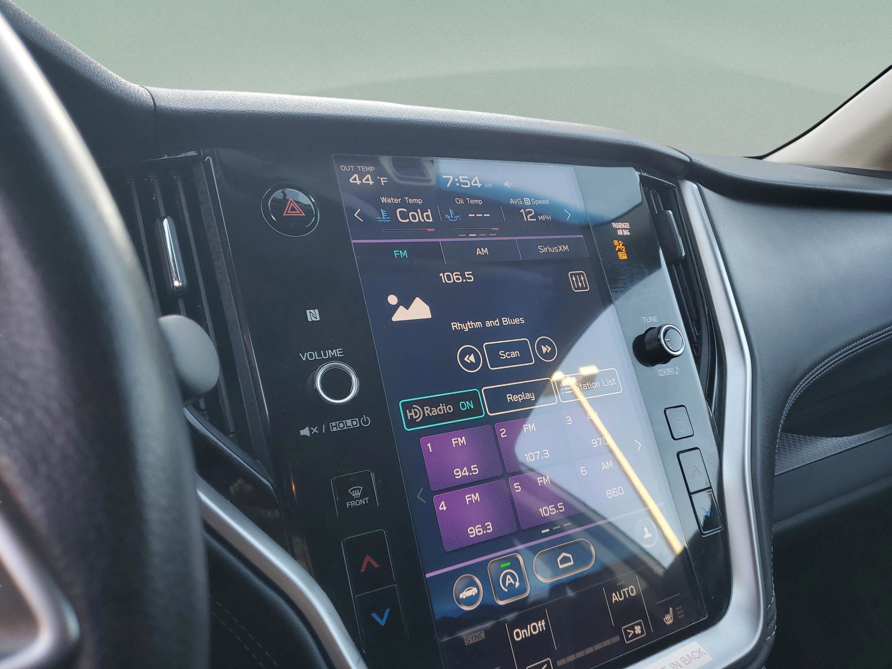 Used 2022 Subaru Outback Premium image 17