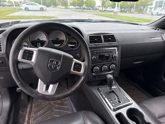 Used 2014 Dodge Challenger SXT Plus RWD image 15