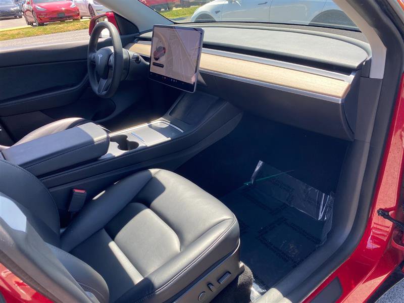 Used 2023 Tesla Model Y Long Range image 14