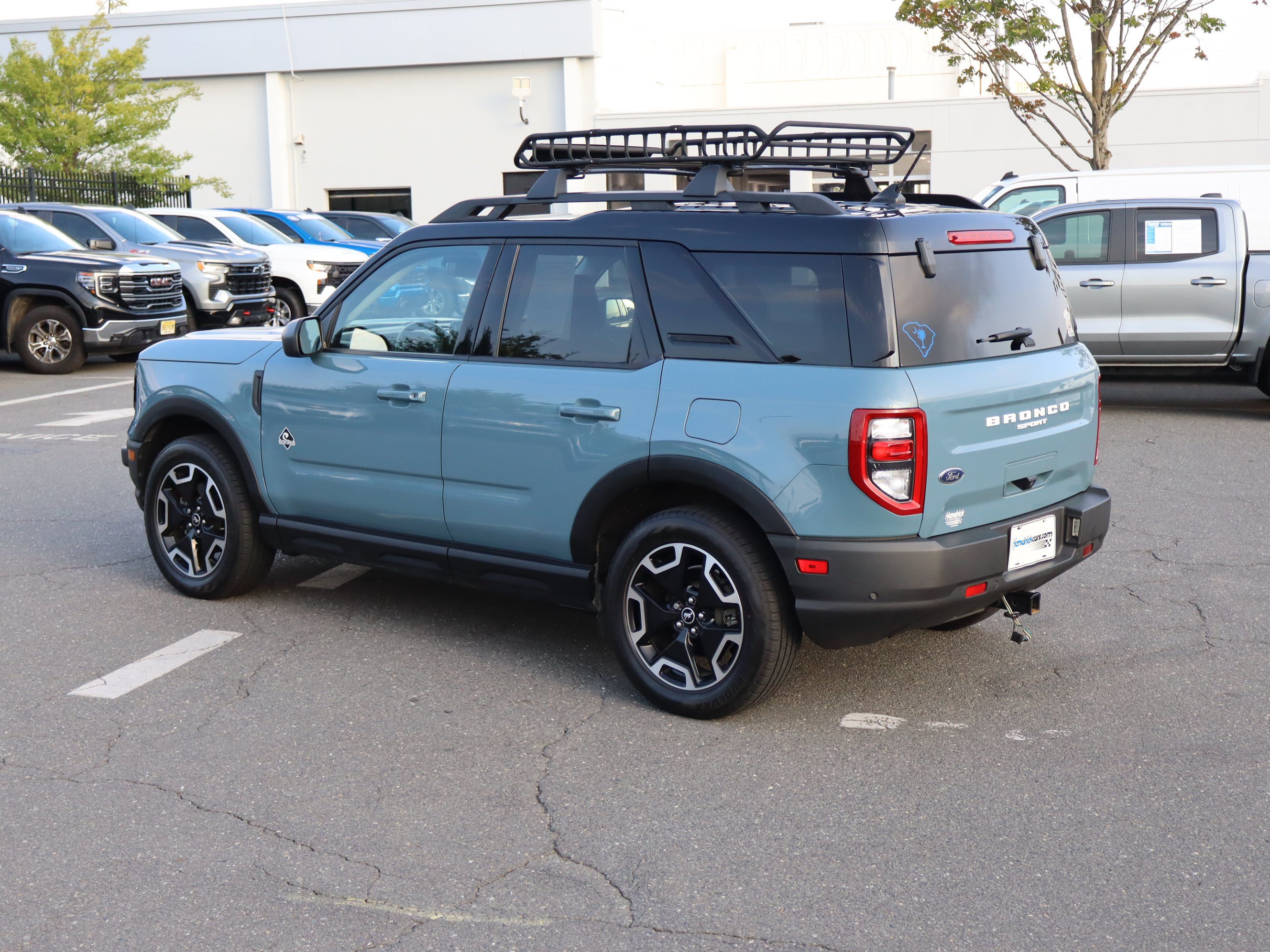 Used 2023 Ford Bronco Sport Outer Banks w/ Tech Package AWD/4WD image 8