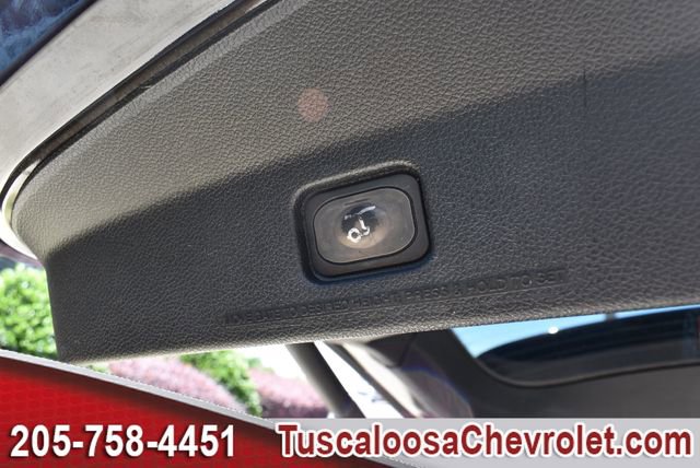 Used 2018 Ford Explorer XLT w/ Equipment Group 202A FWD image 9