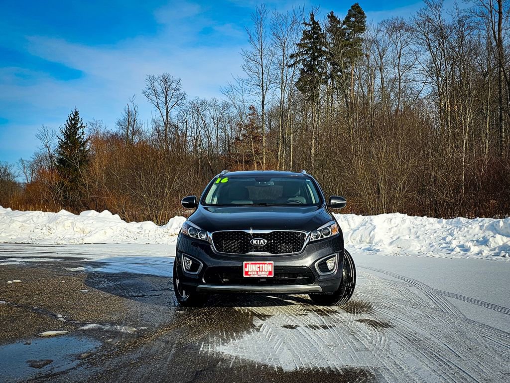 Used 2016 Kia Sorento EX image 9