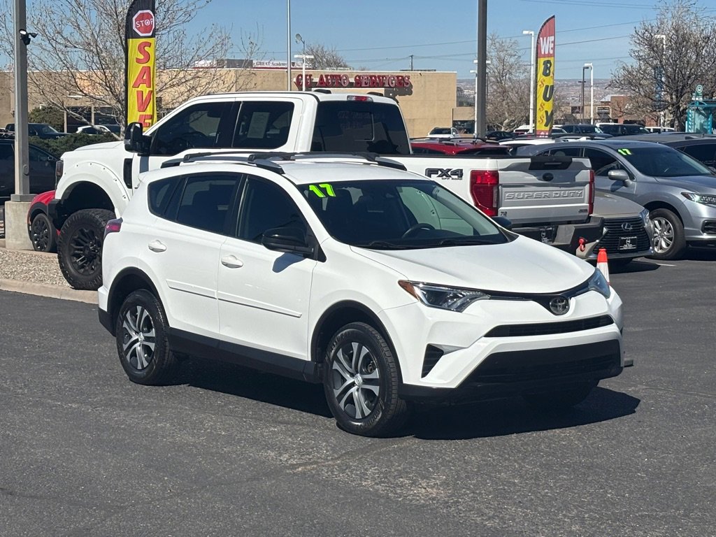 Used 2017 Toyota RAV4 LE w/ Carpet Mat Package image 4